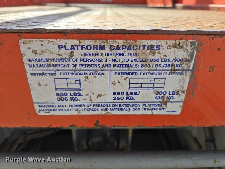 image for item EV5512 2001 Skyjack 4626 scissor lift