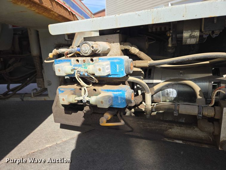 image for item EV5512 2001 Skyjack 4626 scissor lift