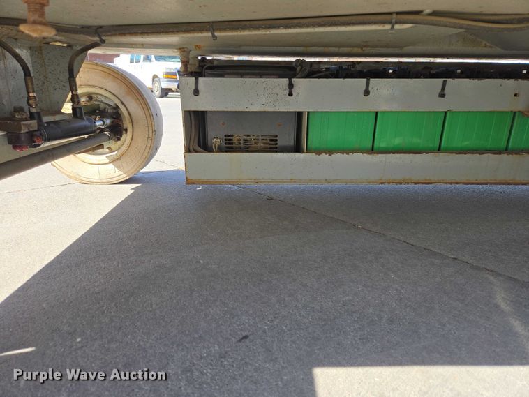 image for item EV5512 2001 Skyjack 4626 scissor lift