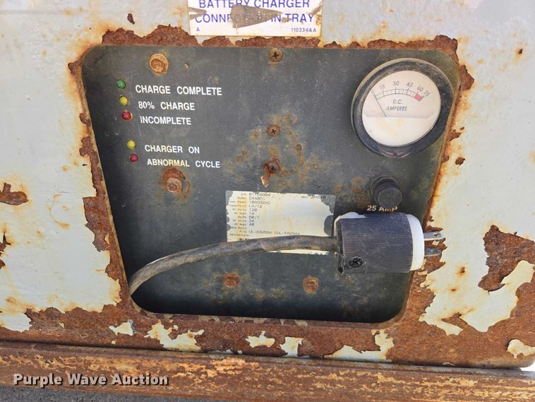 image for item EV5512 2001 Skyjack 4626 scissor lift