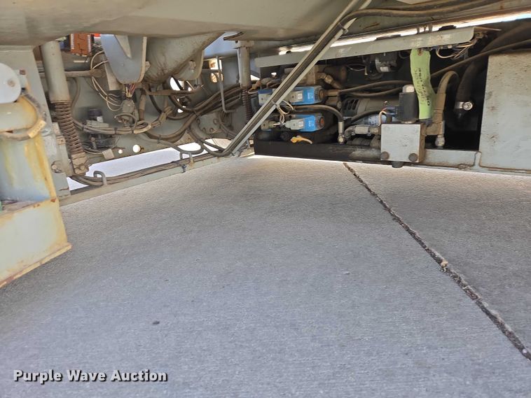 image for item EV5512 2001 Skyjack 4626 scissor lift