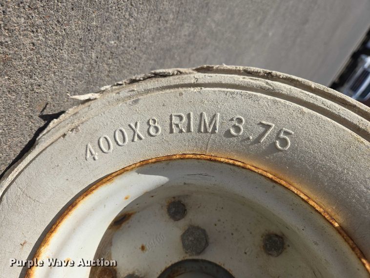 image for item EV5512 2001 Skyjack 4626 scissor lift