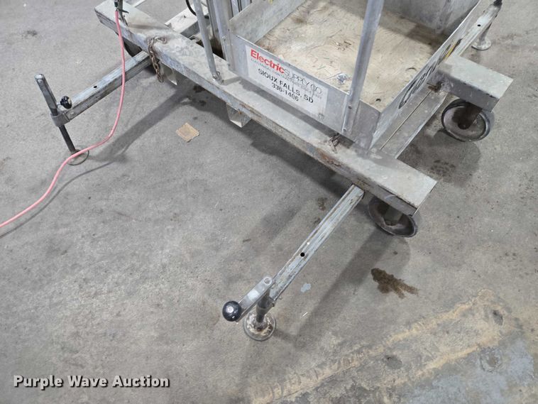 image for item EV5514 Genie PEU-19AC vertical lift