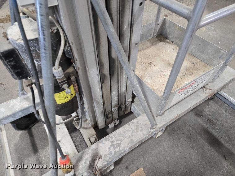 image for item EV5514 Genie PEU-19AC vertical lift