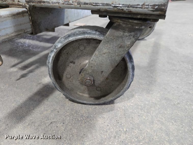 image for item EV5514 Genie PEU-19AC vertical lift