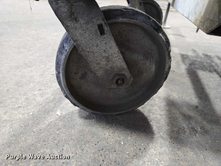 image for item EV5514 Genie PEU-19AC vertical lift