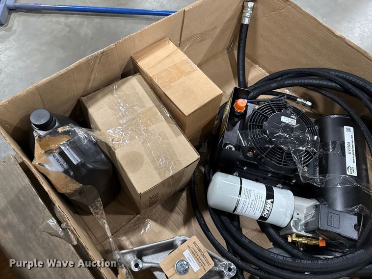 image for item EV7505 VMAC Air Underhood 40 air compressor