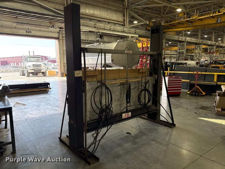 image for item EV7529 Thieman TRD44 end gate lift