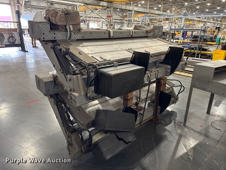 image for item EV7530 (2) Maxon GPTLRW end gate lifts