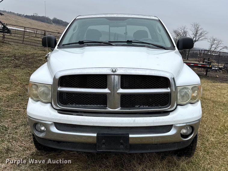 image for item EV7541 2004 Dodge Ram 1500 Ext. Cab pickup truck