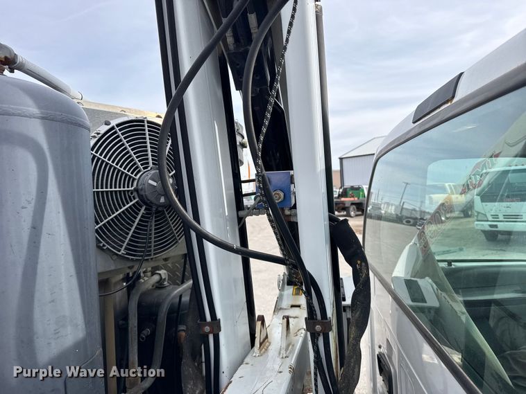 image for item FB0765 2003 Ford F550 Super Duty XL utility / service truck