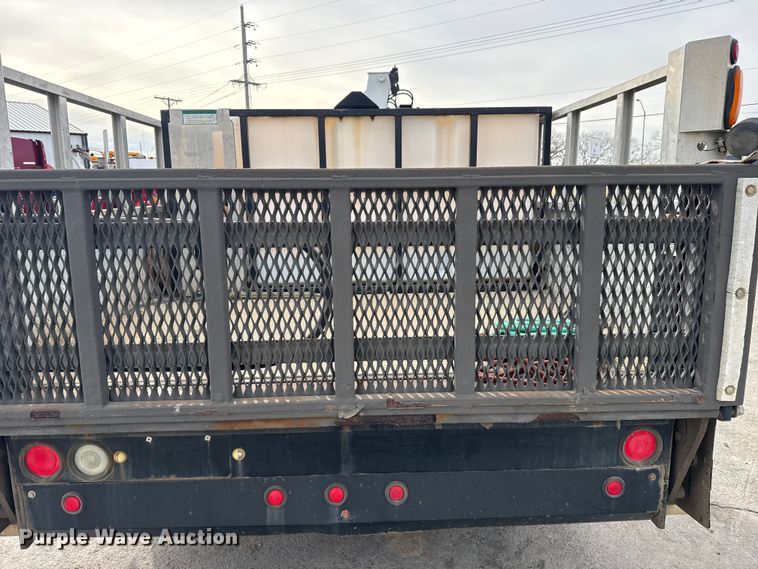 image for item FB0765 2003 Ford F550 Super Duty XL utility / service truck