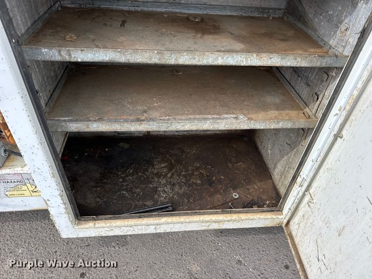 image for item FB0765 2003 Ford F550 Super Duty XL utility / service truck