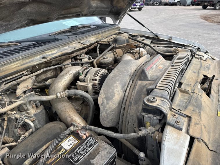 image for item FB0765 2003 Ford F550 Super Duty XL utility / service truck