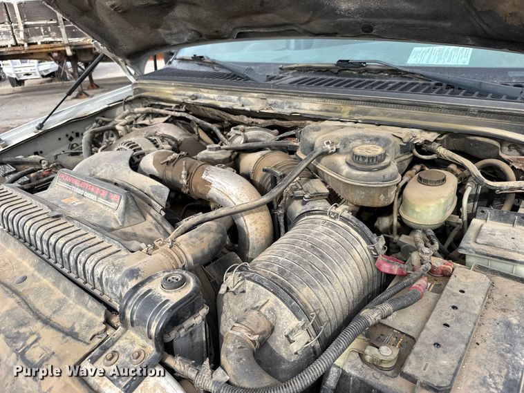 image for item FB0765 2003 Ford F550 Super Duty XL utility / service truck