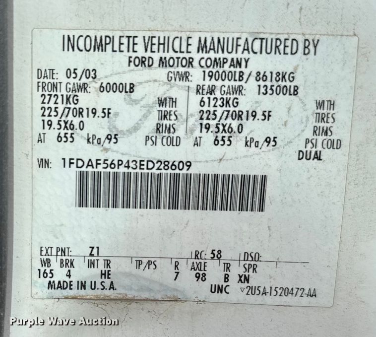 image for item FB0765 2003 Ford F550 Super Duty XL utility / service truck