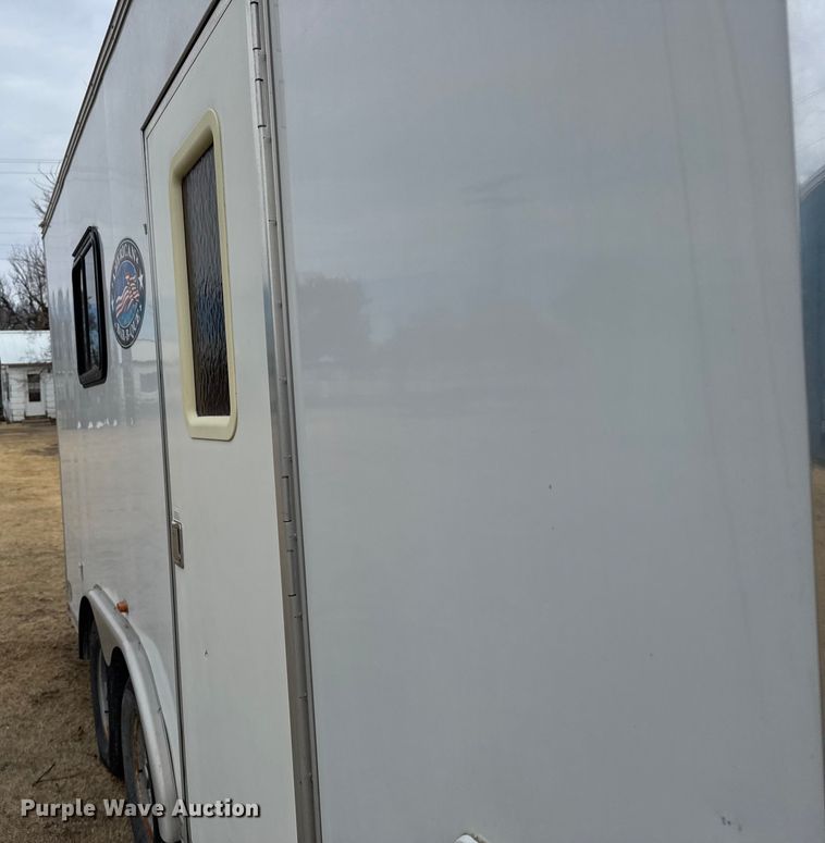 image for item FB0814 2009 Vintage trailers OL816 concession trailer