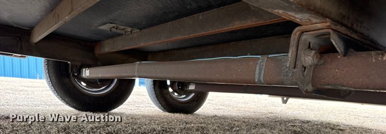 image for item FB0814 2009 Vintage trailers OL816 concession trailer