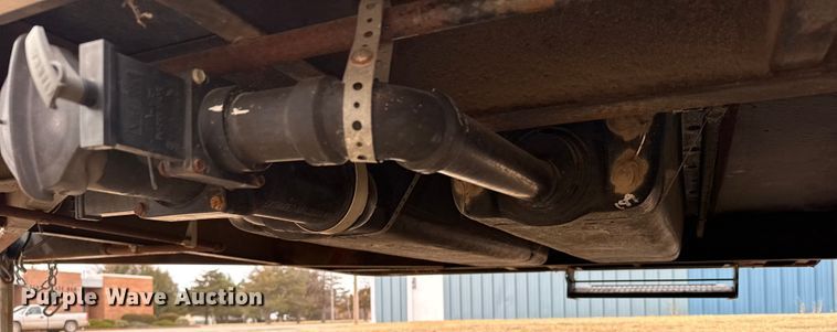 image for item FB0814 2009 Vintage trailers OL816 concession trailer