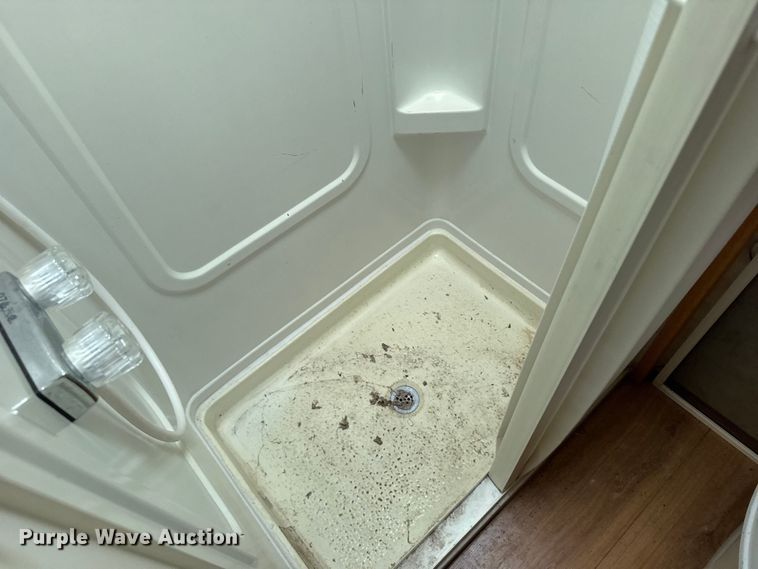 image for item FB0814 2009 Vintage trailers OL816 concession trailer