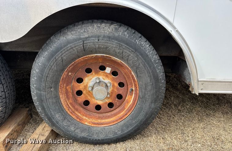 image for item FB0814 2009 Vintage trailers OL816 concession trailer