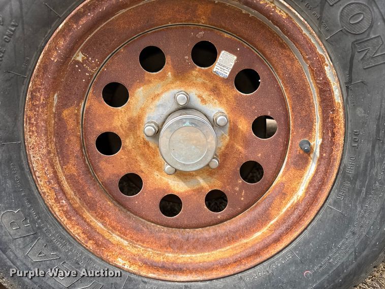 image for item FB0814 2009 Vintage trailers OL816 concession trailer