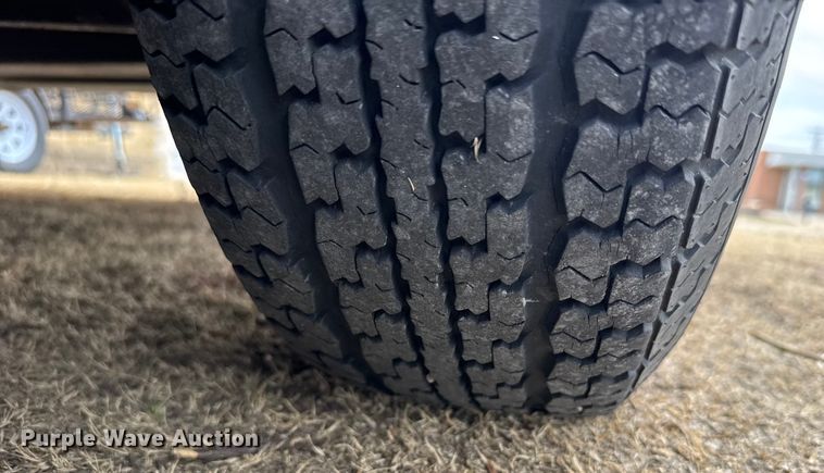 image for item FB0814 2009 Vintage trailers OL816 concession trailer