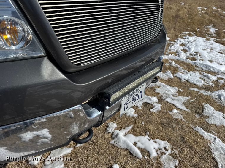 image for item FB0816 2005 Ford F150 Crew Cab pickup truck