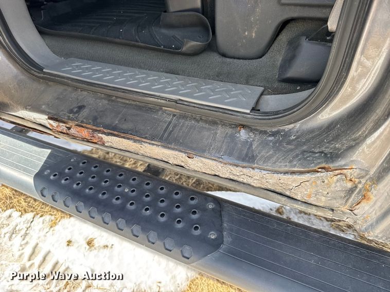 image for item FB0816 2005 Ford F150 Crew Cab pickup truck