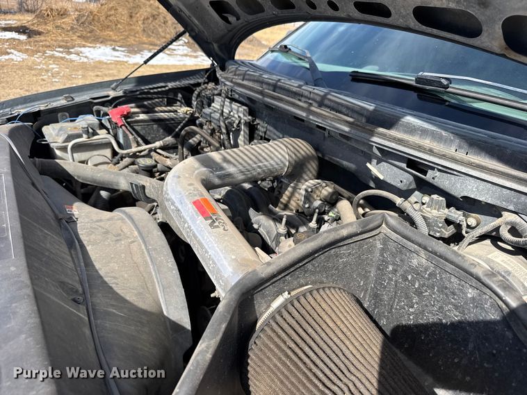 image for item FB0816 2005 Ford F150 Crew Cab pickup truck