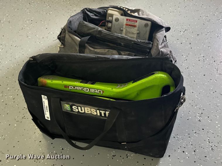 image for item FB0819 (2) line locators