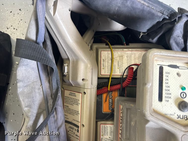 image for item FB0819 (2) line locators