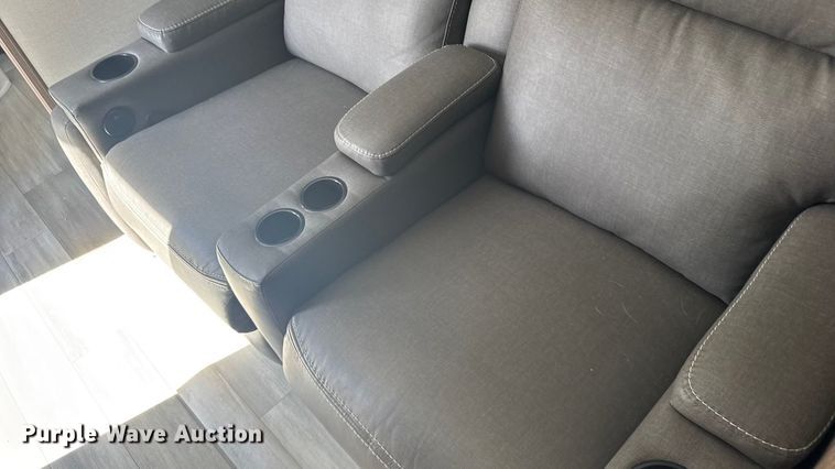 image for item FB0888 2024 Alliance Delta 262RB camper