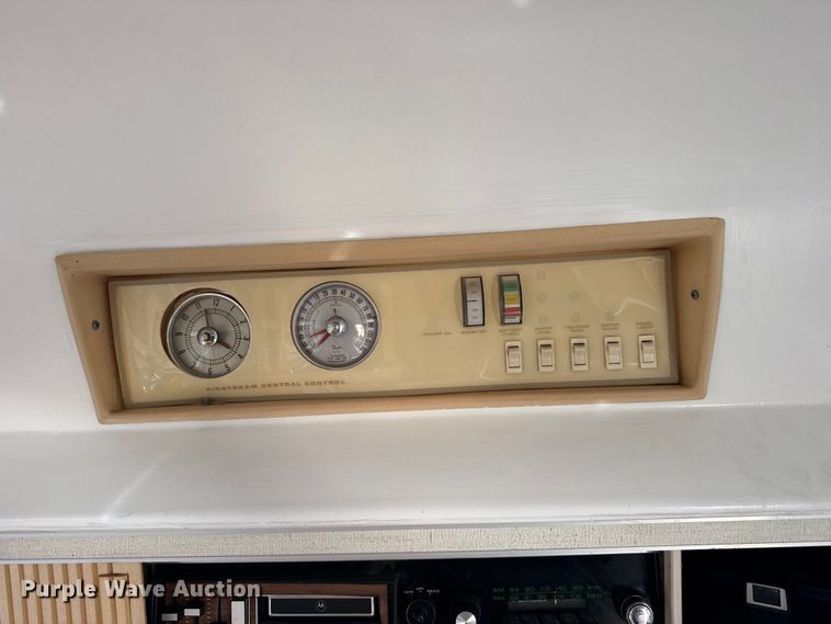 image for item FB0889 1973 Airstream Sovereign camper