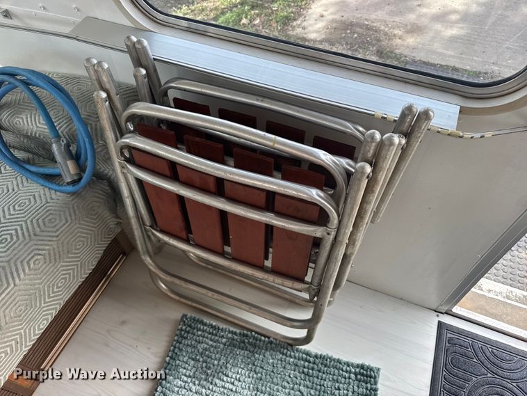 image for item FB0889 1973 Airstream Sovereign camper