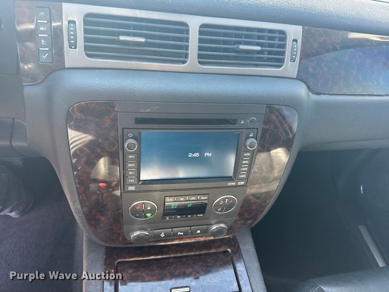 image for item FB0901 2009 GMC Yukon Denali SUV