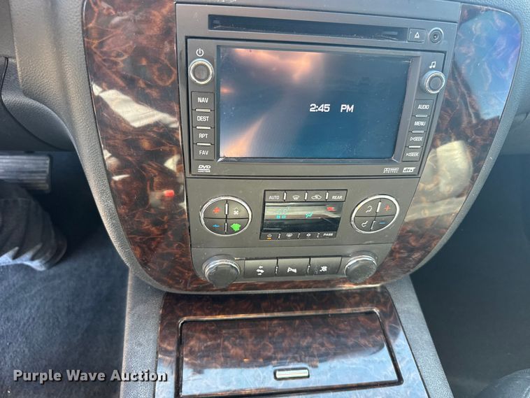 image for item FB0901 2009 GMC Yukon Denali SUV