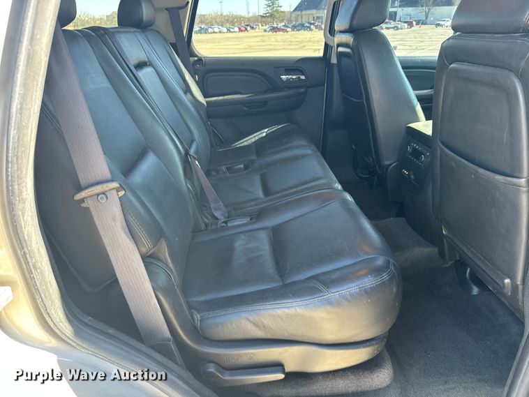 image for item FB0901 2009 GMC Yukon Denali SUV