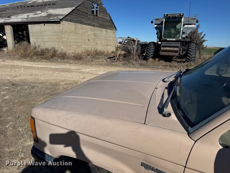 image for item FB0906 1992 Ford Ranger pickup truck