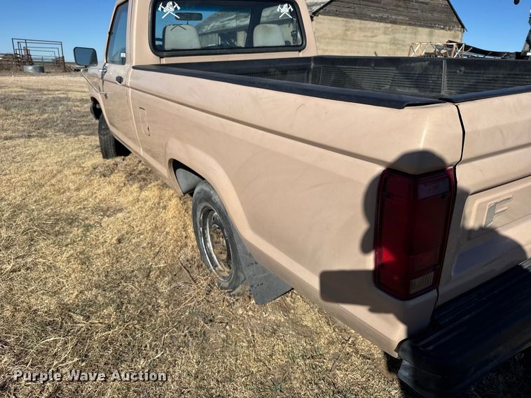image for item FB0906 1992 Ford Ranger pickup truck