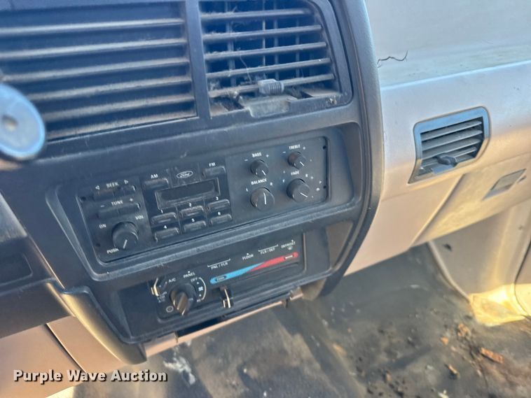 image for item FB0906 1992 Ford Ranger pickup truck