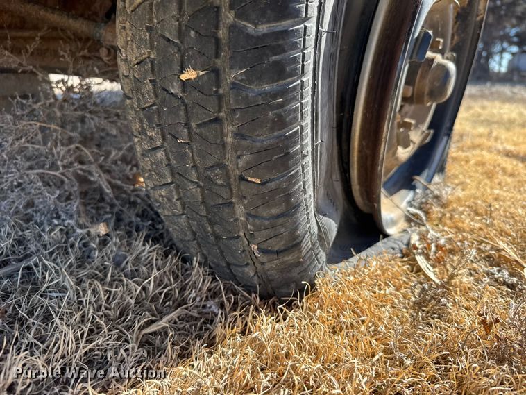 image for item FB0906 1992 Ford Ranger pickup truck