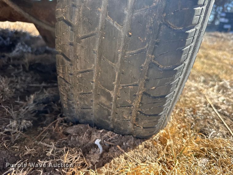 image for item FB0906 1992 Ford Ranger pickup truck