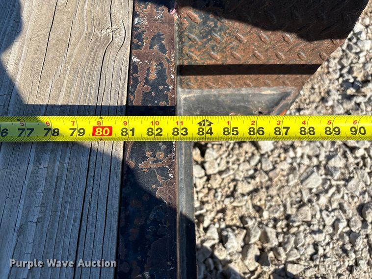 image for item FB2998 2009 Lamar Trailers equipment trailer