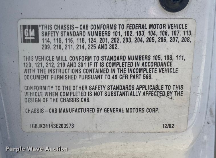 image for item FB3013 2003 Chevrolet Silverado 3500 flatbed pickup truck