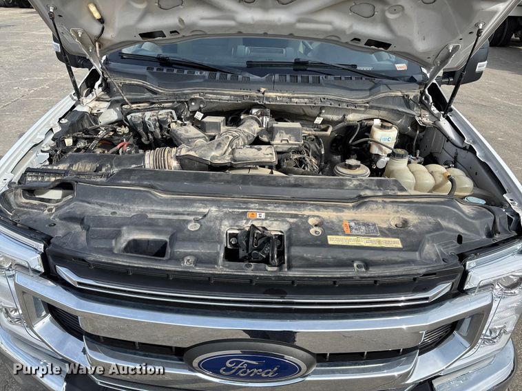 image for item FB3028 2020 Ford F350 Super Duty pickup truck