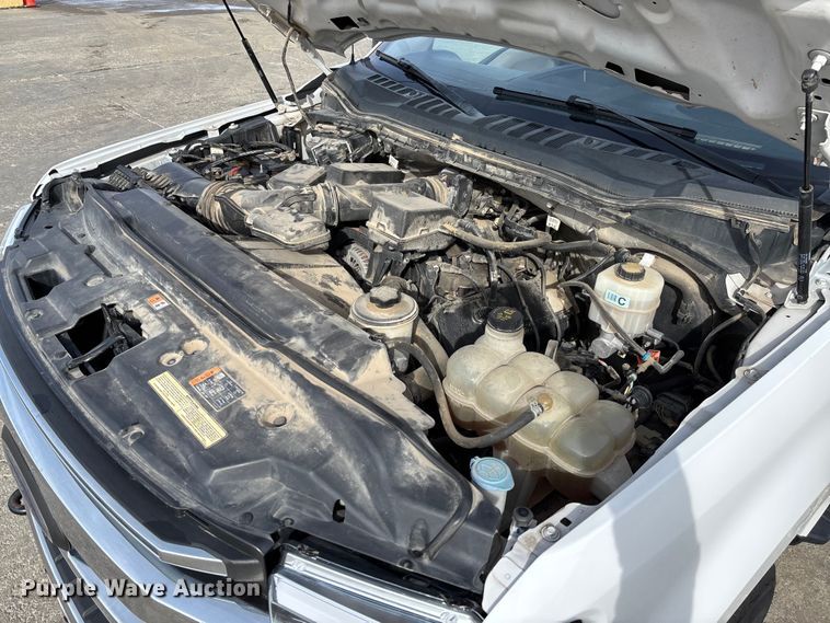 image for item FB3028 2020 Ford F350 Super Duty pickup truck