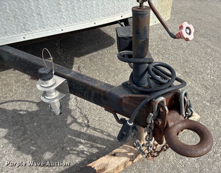 image for item FB3029 2005 Doolittle enclosed cargo trailer