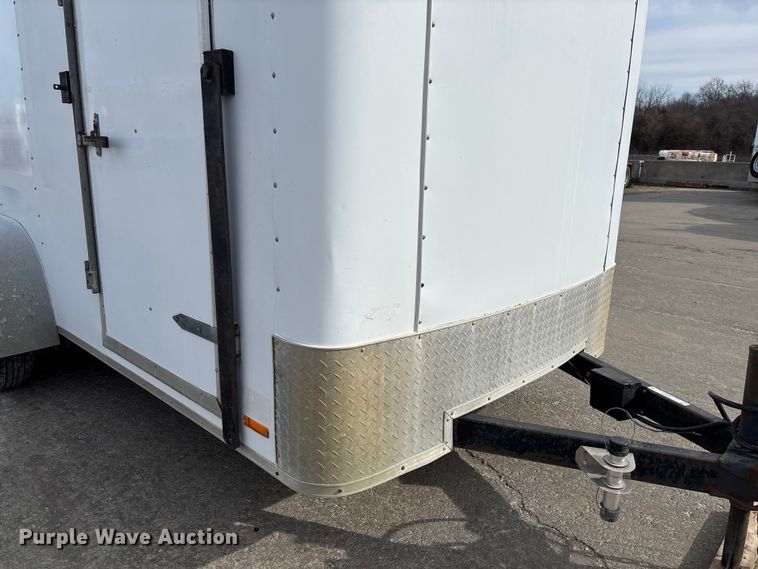 image for item FB3029 2005 Doolittle enclosed cargo trailer