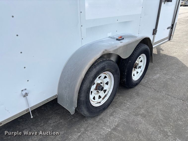 image for item FB3029 2005 Doolittle enclosed cargo trailer